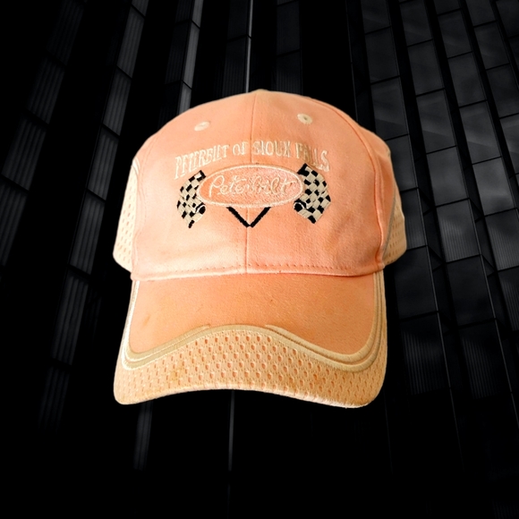 Woman's Adjustable Baseball Cap - PETERBILT - Picture 1 of 6